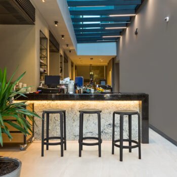 Tom Bar 65 - Image 2