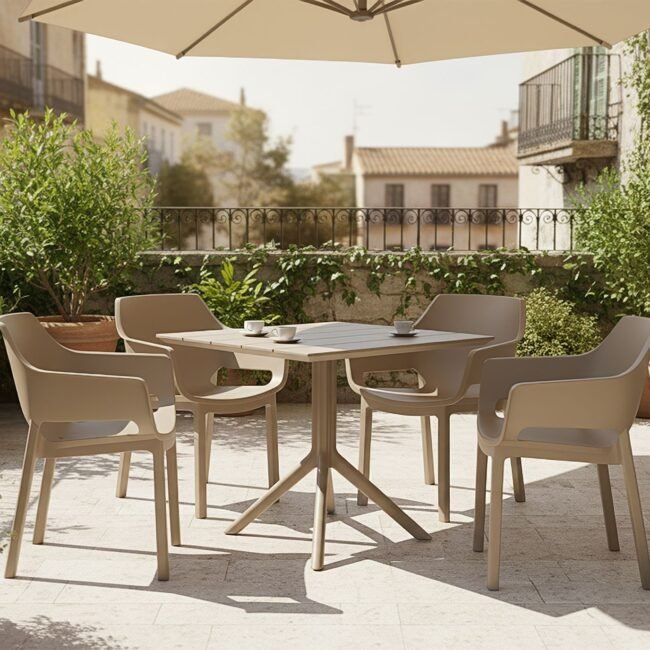 Paris Table 80 Hover