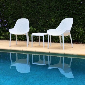 Siesta Sky Lounge Chair + Paris Side Table Poolside Lounge Set