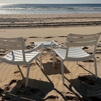 Siesta Paris Lounge Chair + Paris Side Table Outdoor Set